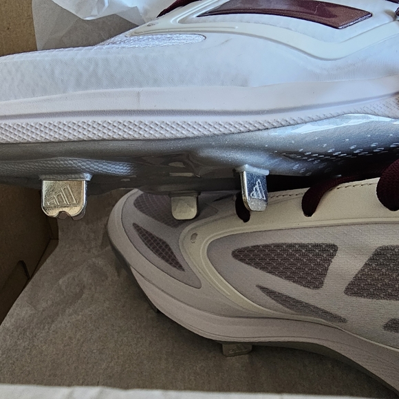 Adidas adizero PureHustle 3 Elite "Ftwr SOFTBALL SHOES WOMEN'S - Picture 4 of 14